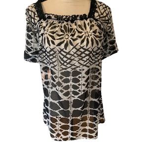 R jean blouse Womens (M) Black & White Sheer Short Sleeve Blouse